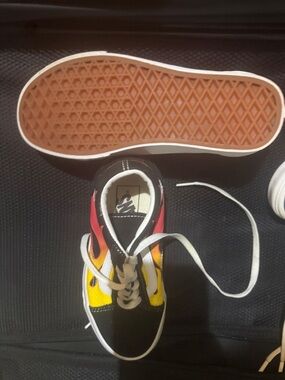 Vans Kids Flame Skate Sneakers - Black, Yellow, Red